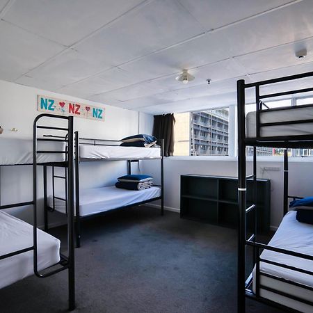 Хостел Attic Backpackers Окленд Экстерьер фото
